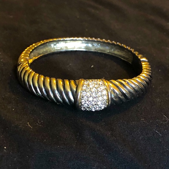 Vintage Jewelry - Rhinestone pave & coiled pewter vintage bracelet